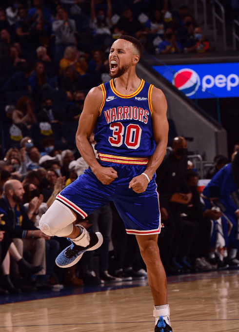 拉菲尼亚：我总觉得我在逼抢这件事上有点烦人（拉菲尼亚：在逼抢方面，我常觉得自己有点招人烦）