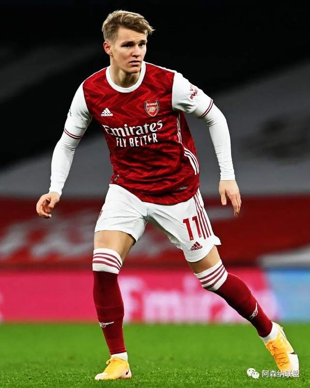 德天空：莱比锡新星韦德拉奥果预计将因伤缺阵5到7周（德媒：莱比锡新星韦德拉奥果因伤预计缺席5至7周）