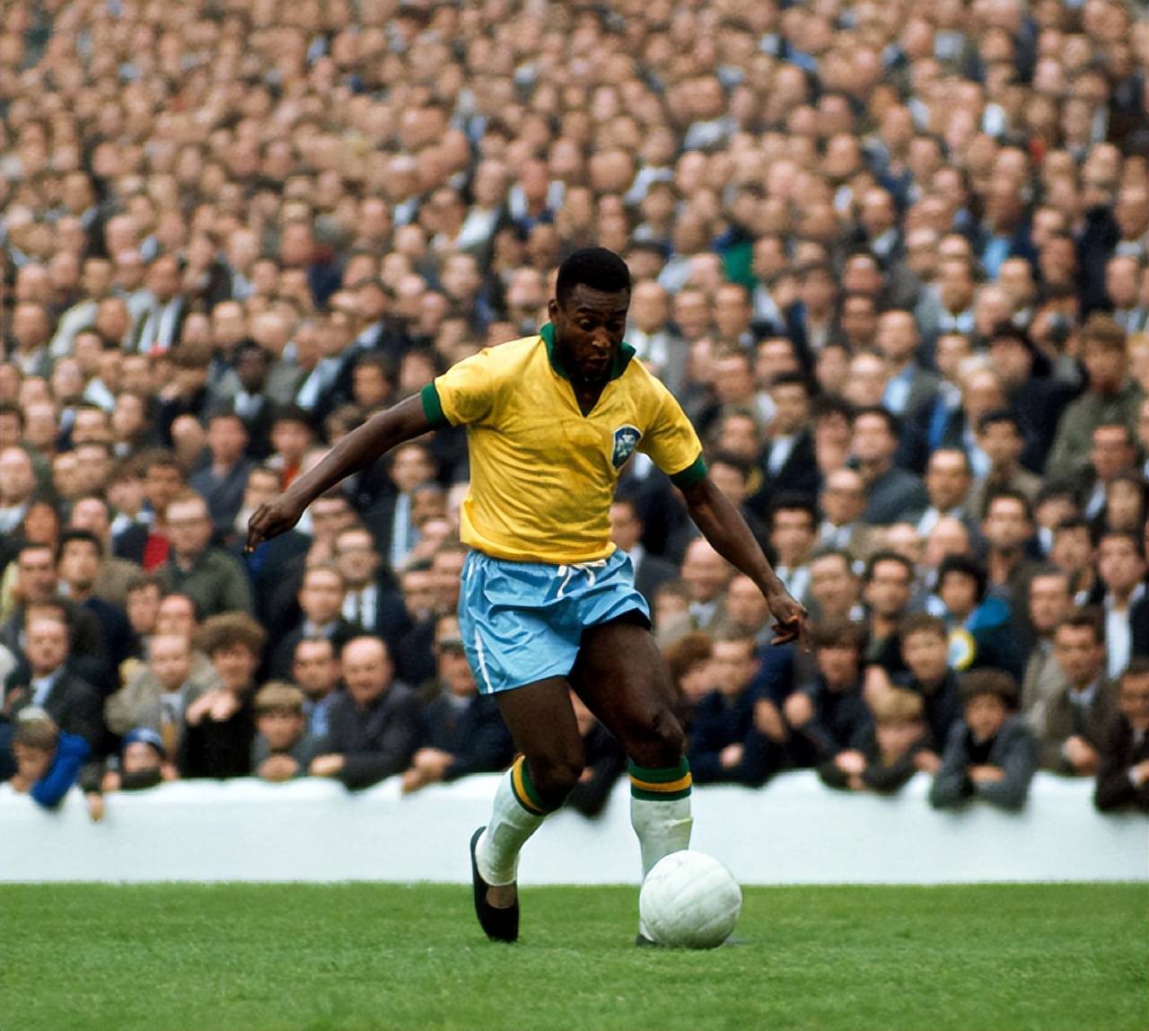 祝福，顾春含、邢琦等六名45岁的裁判员本赛季结束后挂哨（致敬：顾春含、邢琦等6名45岁裁判将于本赛季结束后挂哨）