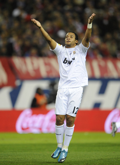 ATP总决赛四强出3席！阿卡年终第一+小组头名，穆塞蒂终结16连败