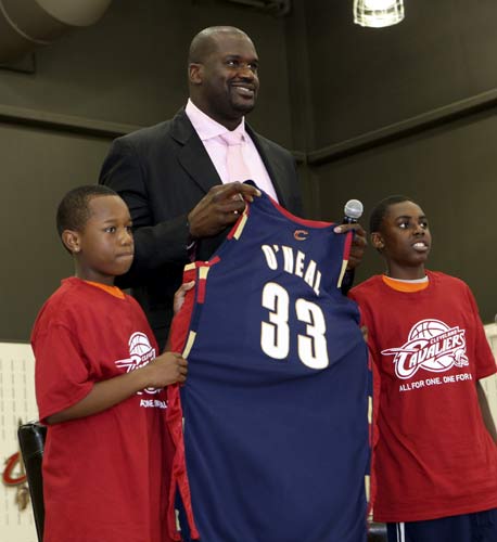 汉堡与托特纳姆热刺就武什科维奇的租借事宜进行了正式谈判（汉堡与托特纳姆热刺正式磋商武什科维奇租借事宜）