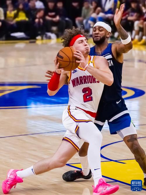 意甲第13轮裁判：科卢吹米兰vs拉齐奥，马萨吹罗马vs那不勒斯（意甲第13轮裁判安排：科卢执法米兰对阵拉齐奥，马萨主哨罗马对那不勒斯）